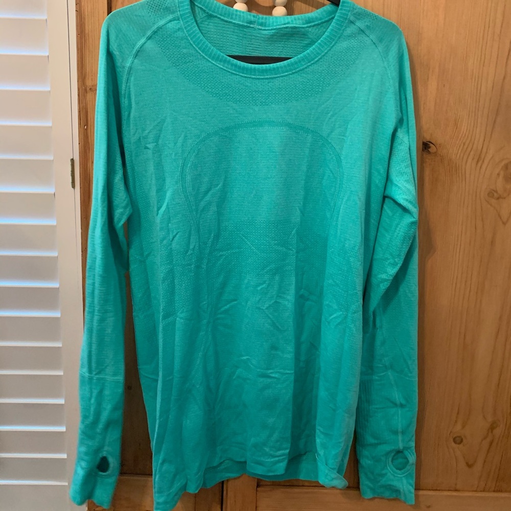 Lulu lemon long sleeve top